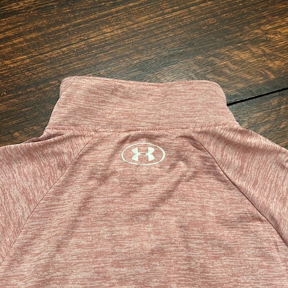 Under Armour Heat Gear Half-Zip Pullover - Picture 4 of 5